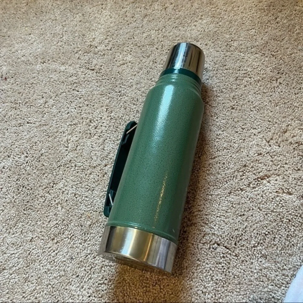 Extra large 15” Stanley metal thermos - Picture 9 of 11
